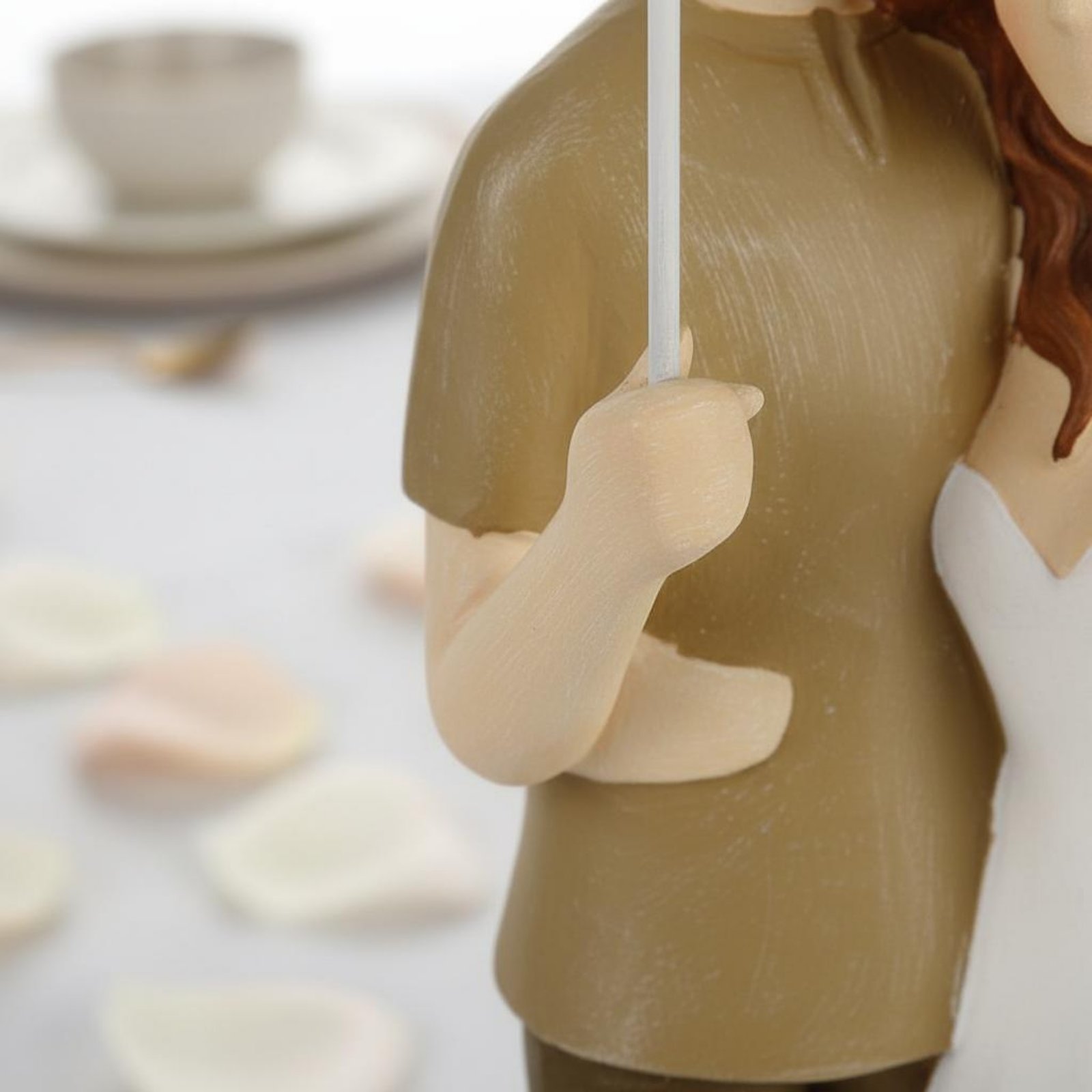Couple Under Umbrella Decorati - Resin Art Design For Wedding review and price